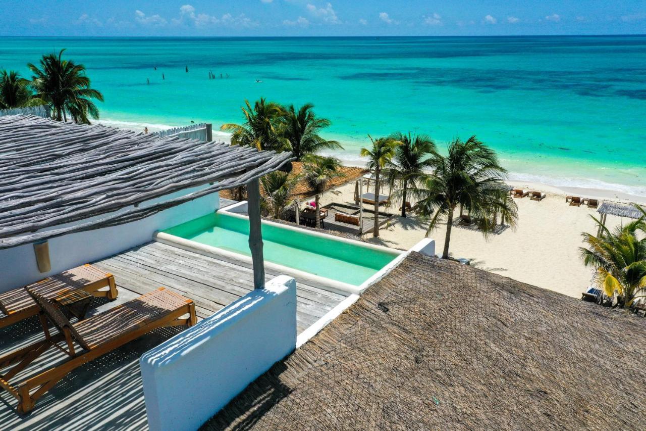 Punta Blanca Beach House Cancun Exterior photo